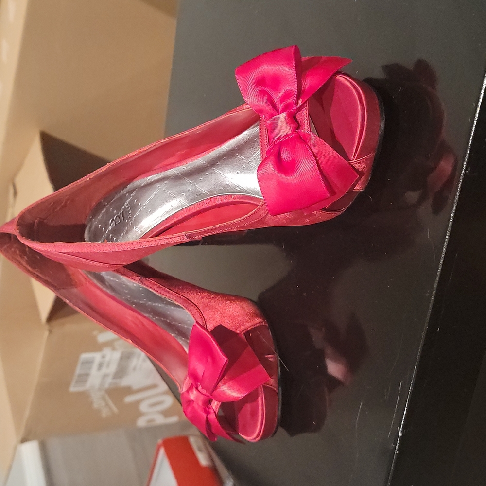 Size 8 bakers heels